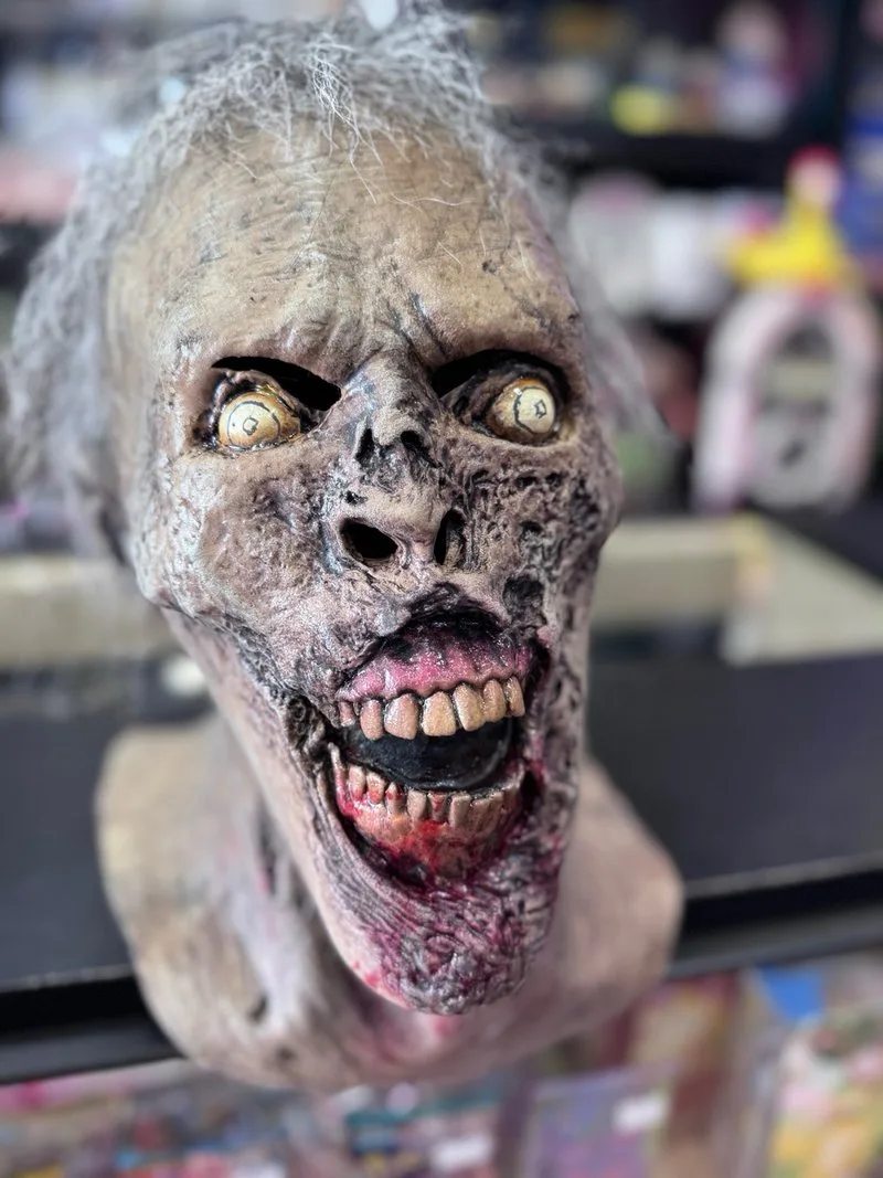 Máscara Zombie Walling Dead Latex