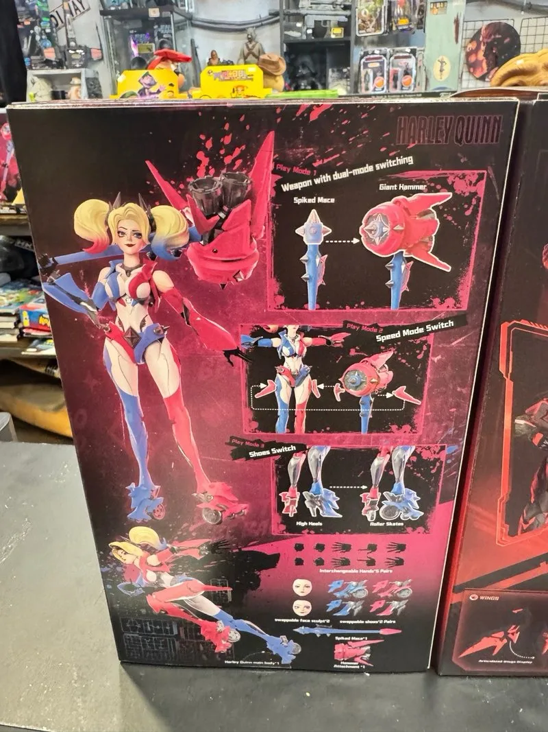 Blokees Harley Quinn y Batman Beyond DC