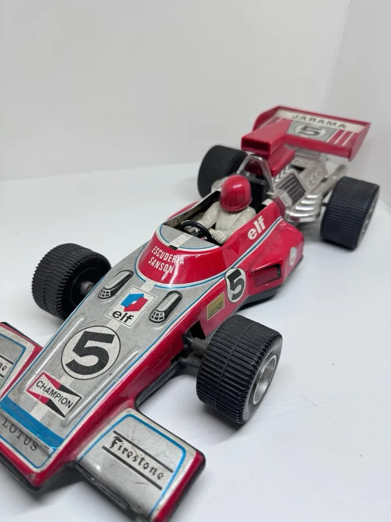 Coche f1 de hojalata Rico años 70/80