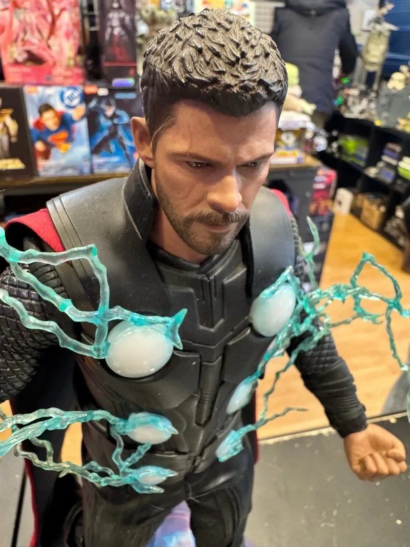 Figura Hot Toys Thor Infinity War 1/6