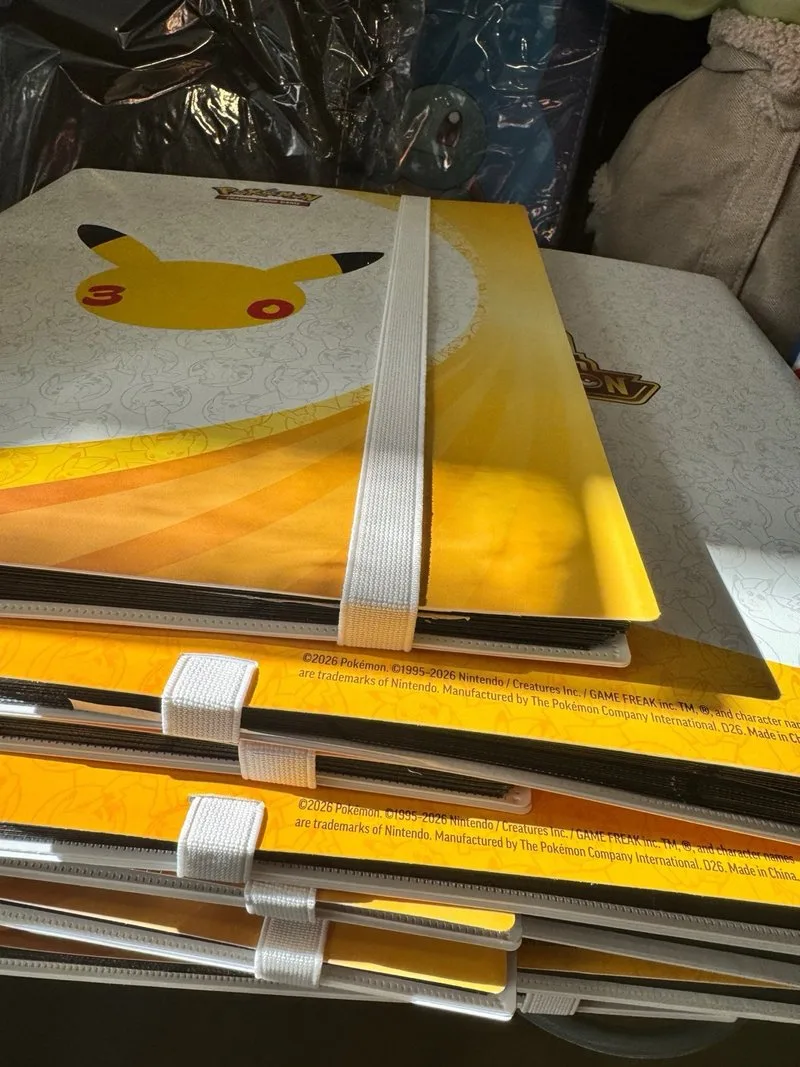 Álbum Pokémon 30 Aniversario Binder nuevo