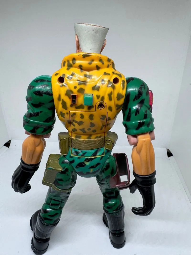 Chip Hazard Pequeños Guerreros Small Soldiers