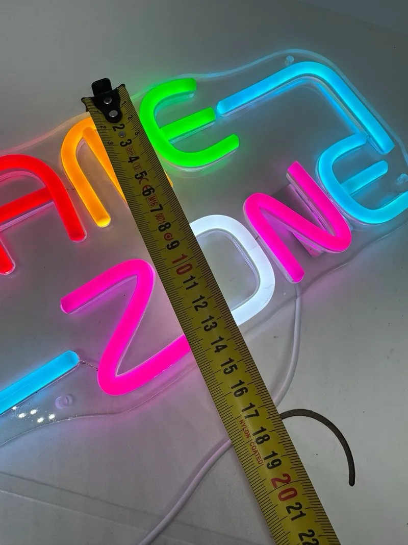 Letrero LED Neón Game Zone Multicolor