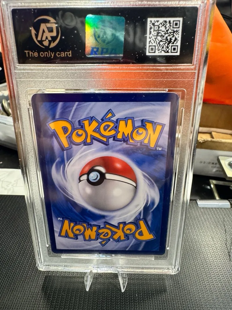 Carta Pokémon Mimikyu 151/150 CHR