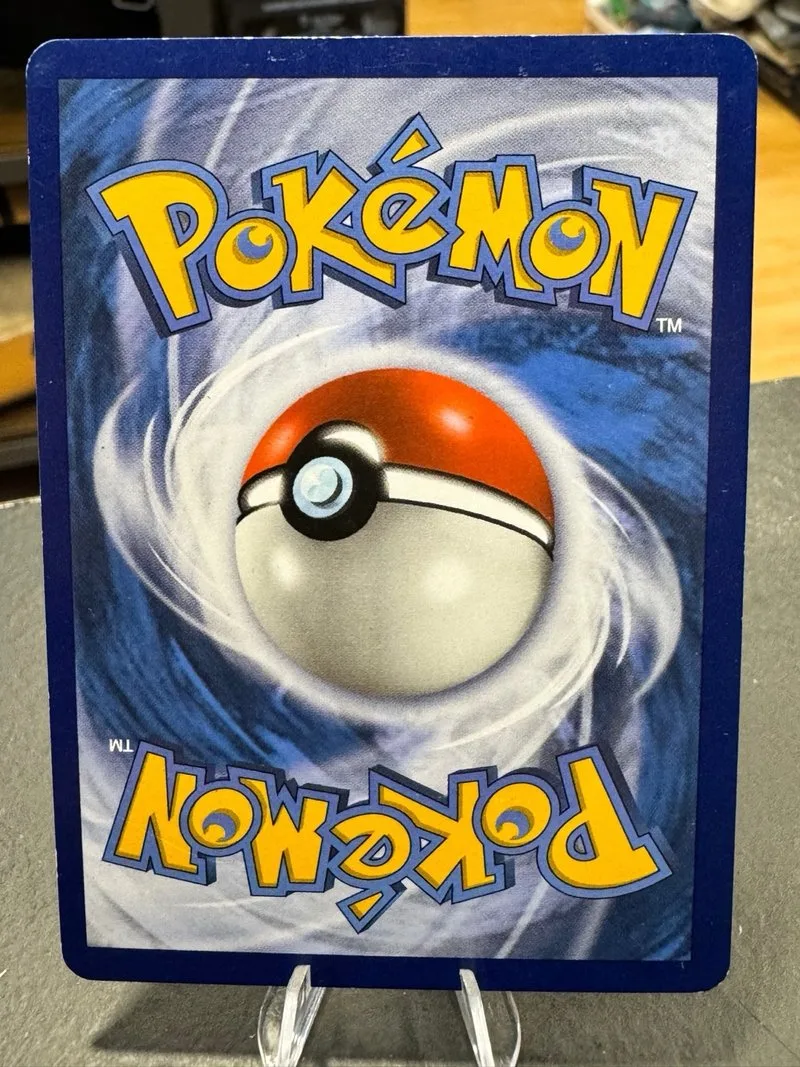 Arceus Luminoso 57/73 Pokémon España