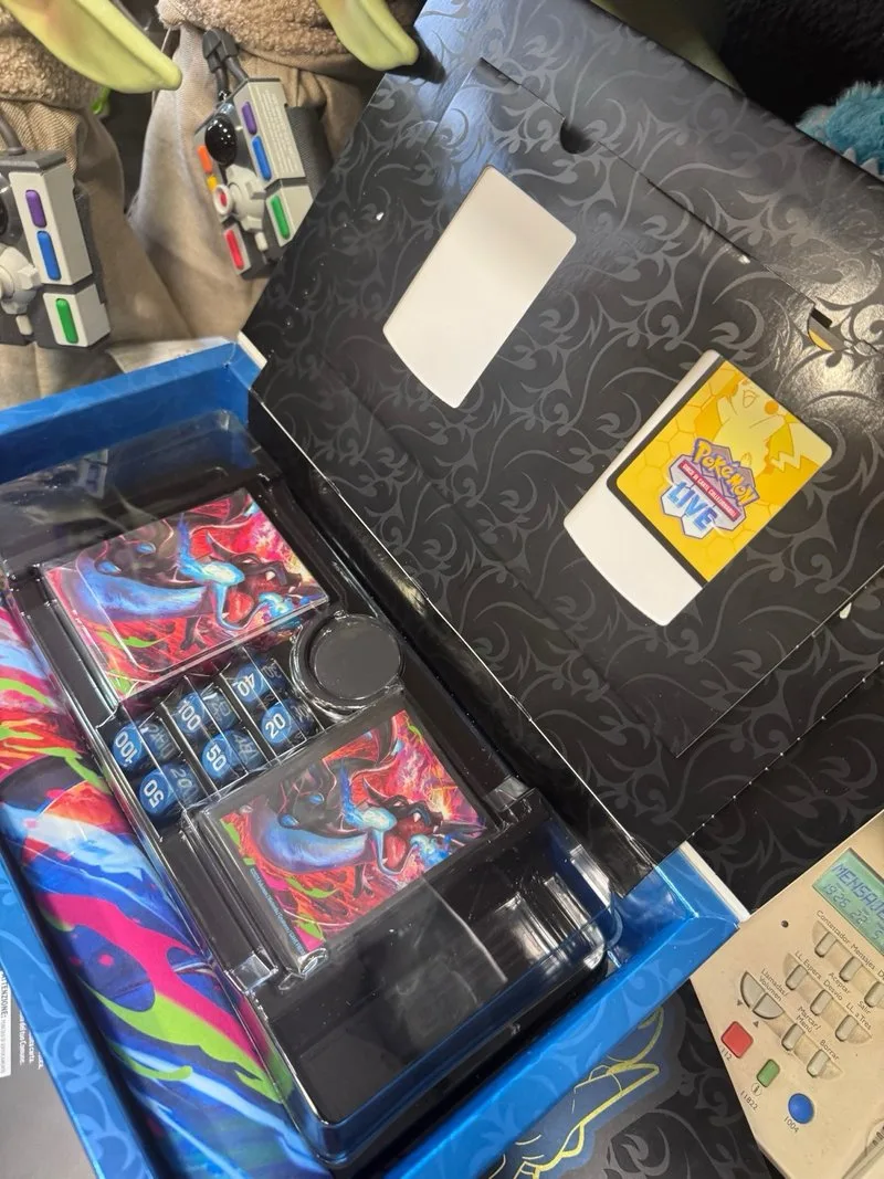 Caja Vacía Pokémon Mega Charizard EX