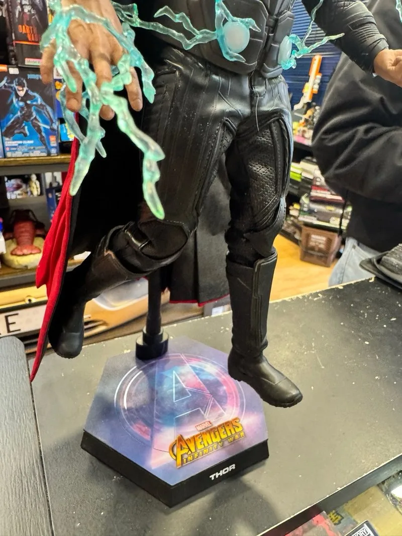 Figura Hot Toys Thor Infinity War 1/6