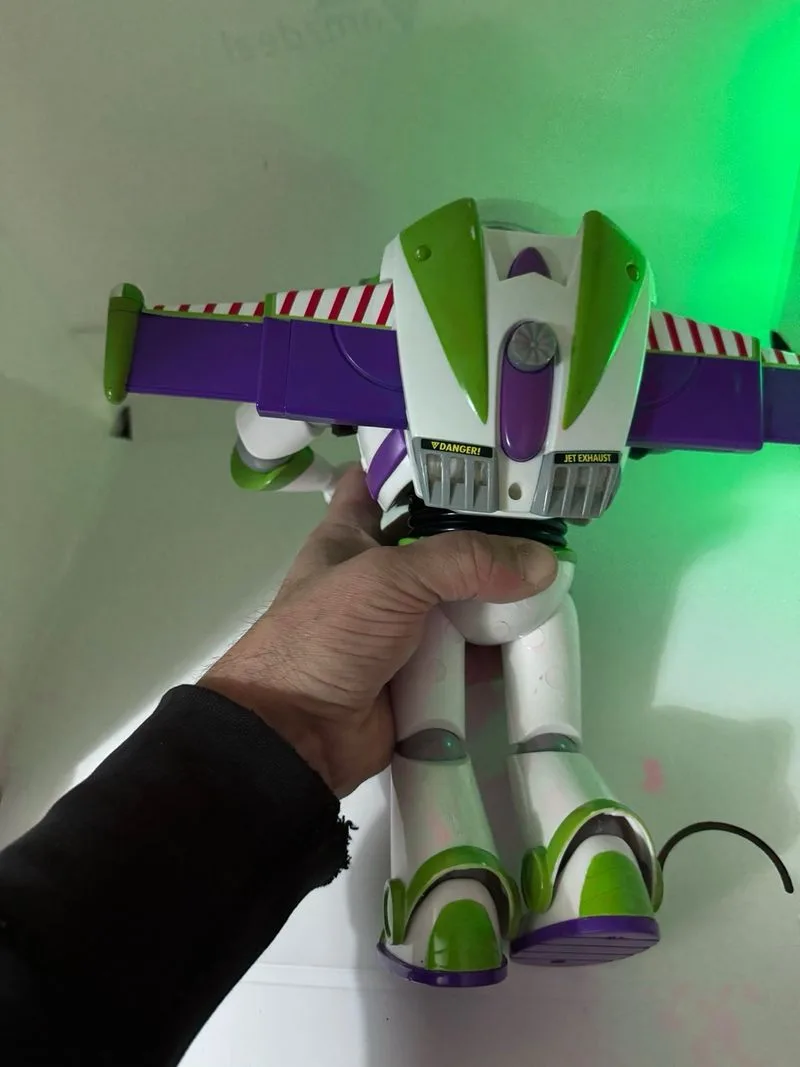 Buzz Lightyear Disney Pixar Alta Gama