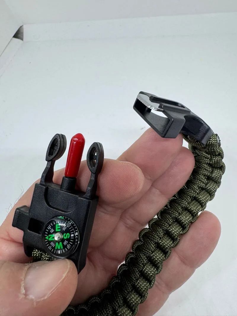 Pulsera Supervivencia 5 en 1
