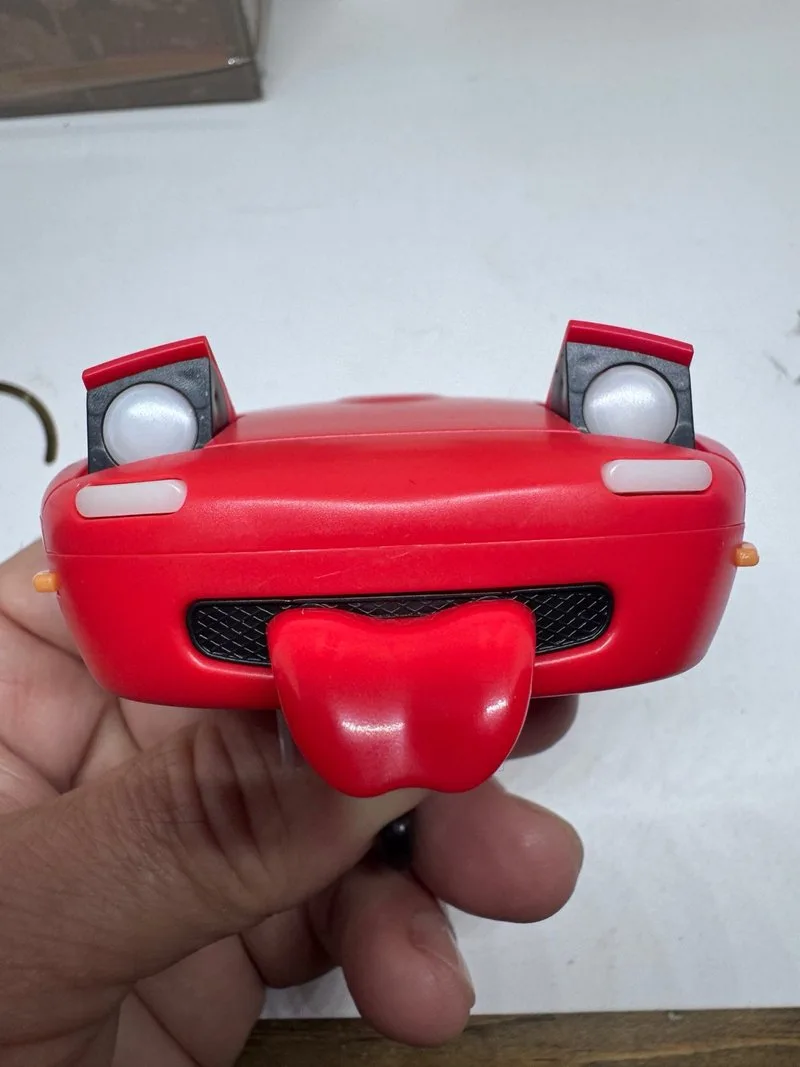 Colgador llaves coche rojo