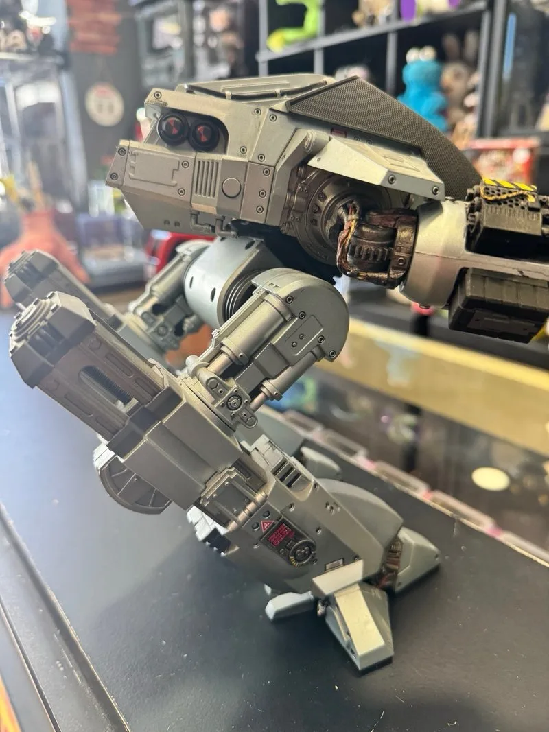 Robocop ED-209 Neca con Sonido