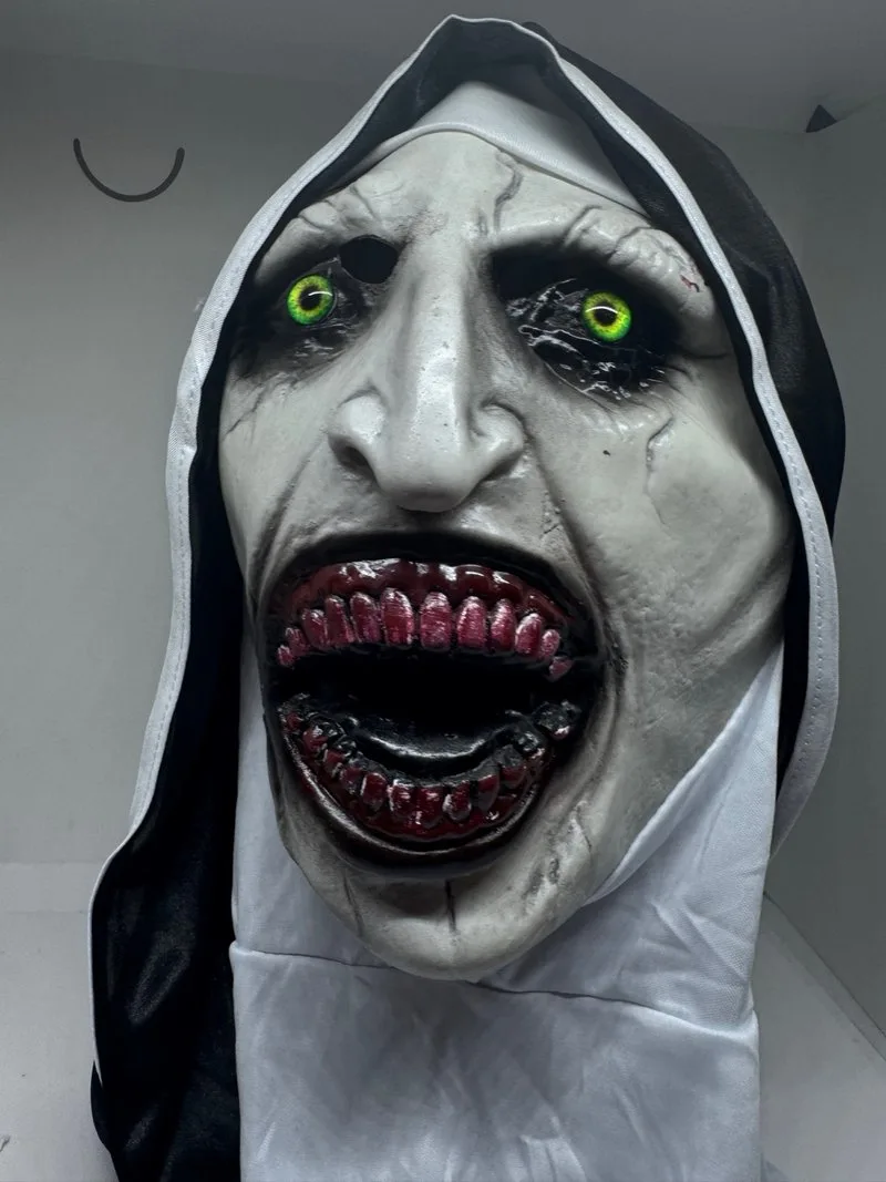 Máscara Latex Monja Terror Halloween