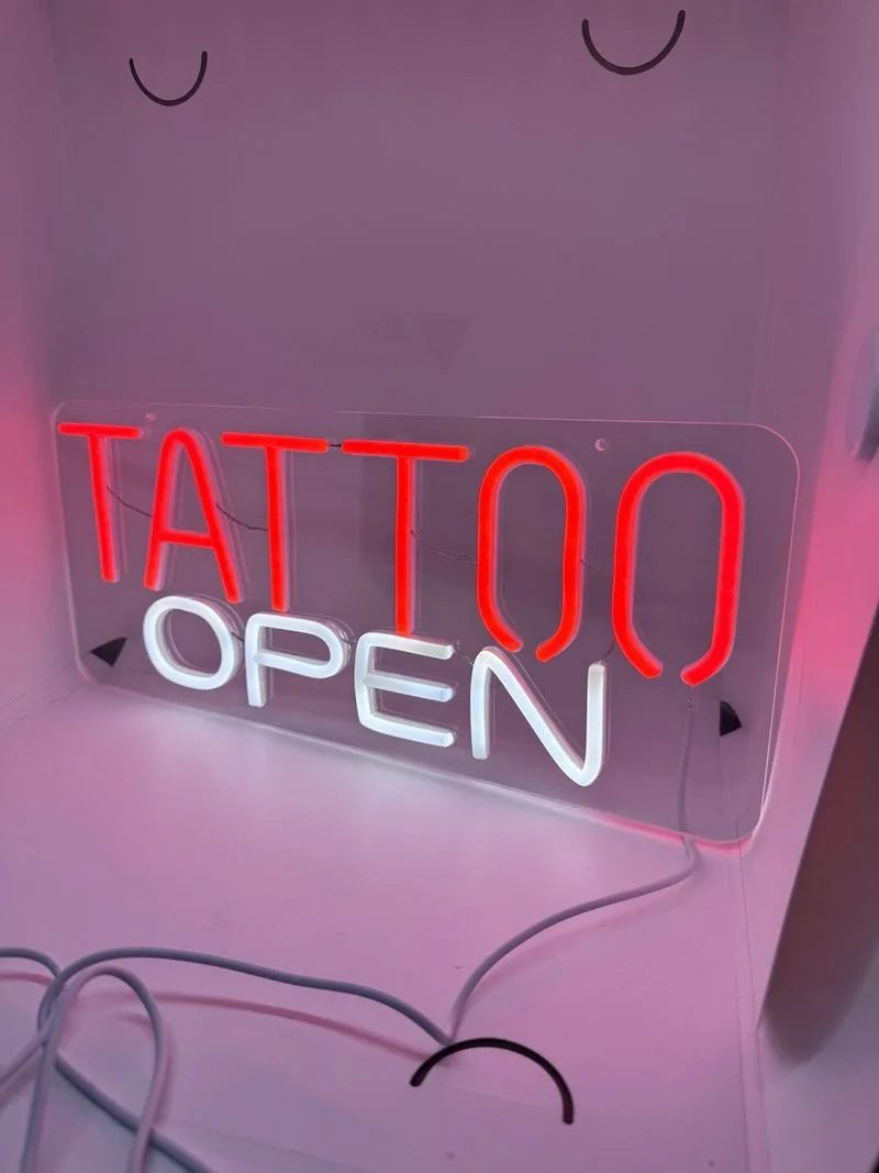 Cartel LED Tattoo Open Naranja y Blanco