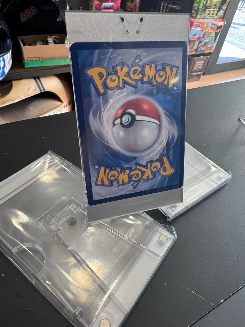3 Cartas Pokémon 30 Aniversario China