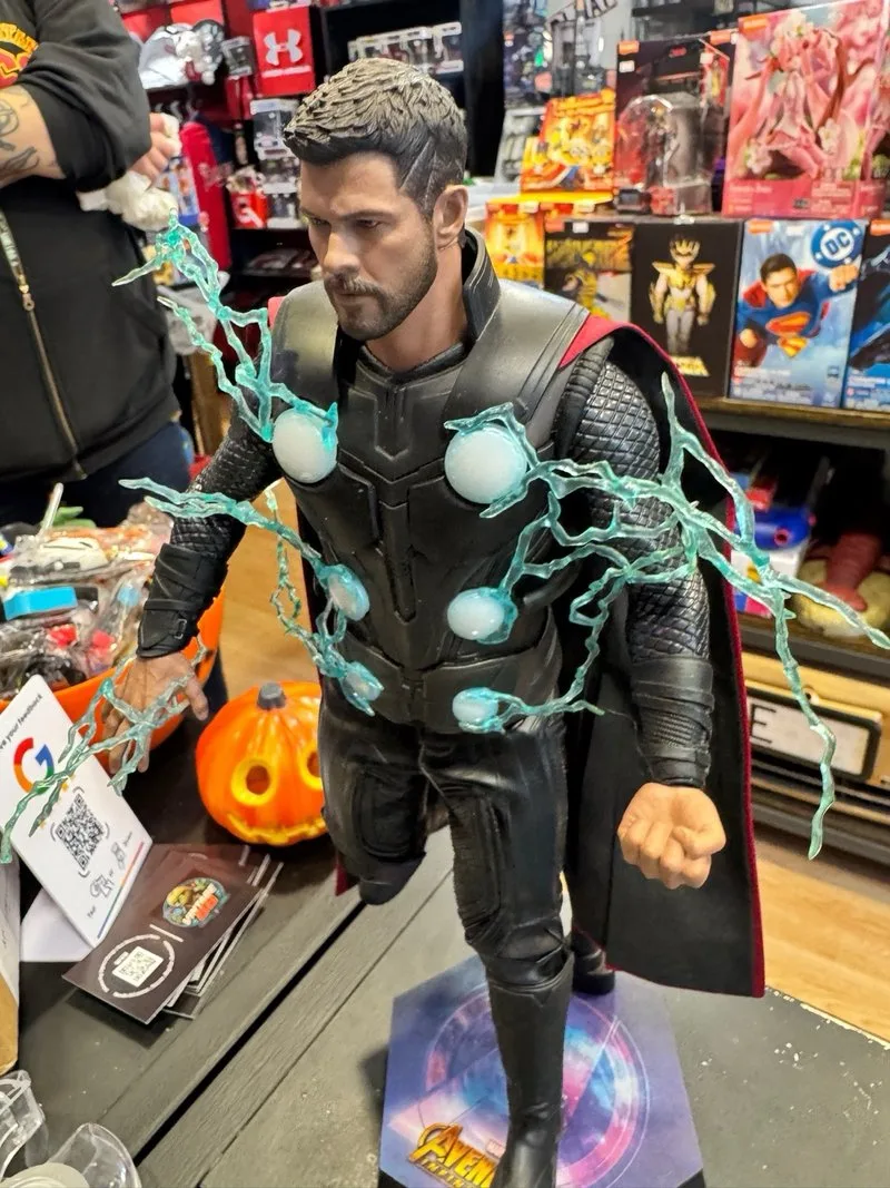 Figura Hot Toys Thor Infinity War 1/6
