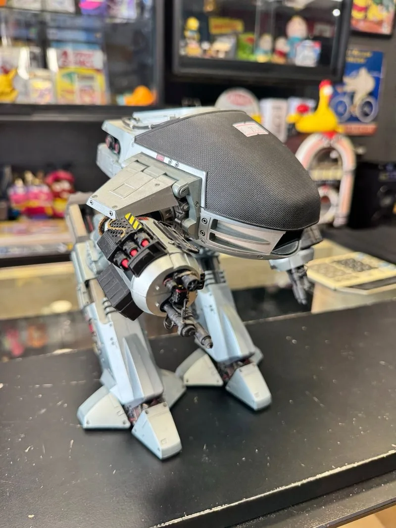 Robocop ED-209 Neca con Sonido