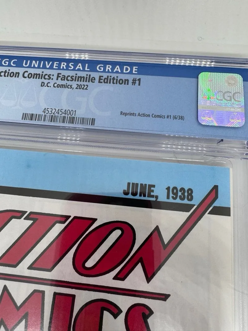 Action Comic #1 CGC Facsimile Edition grado 9.8