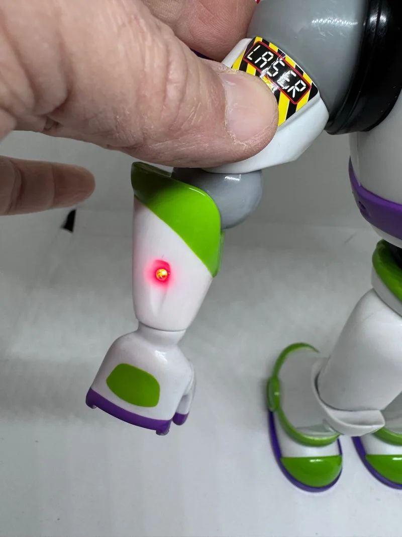 Buzz Lightyear Disney Pixar Alta Gama