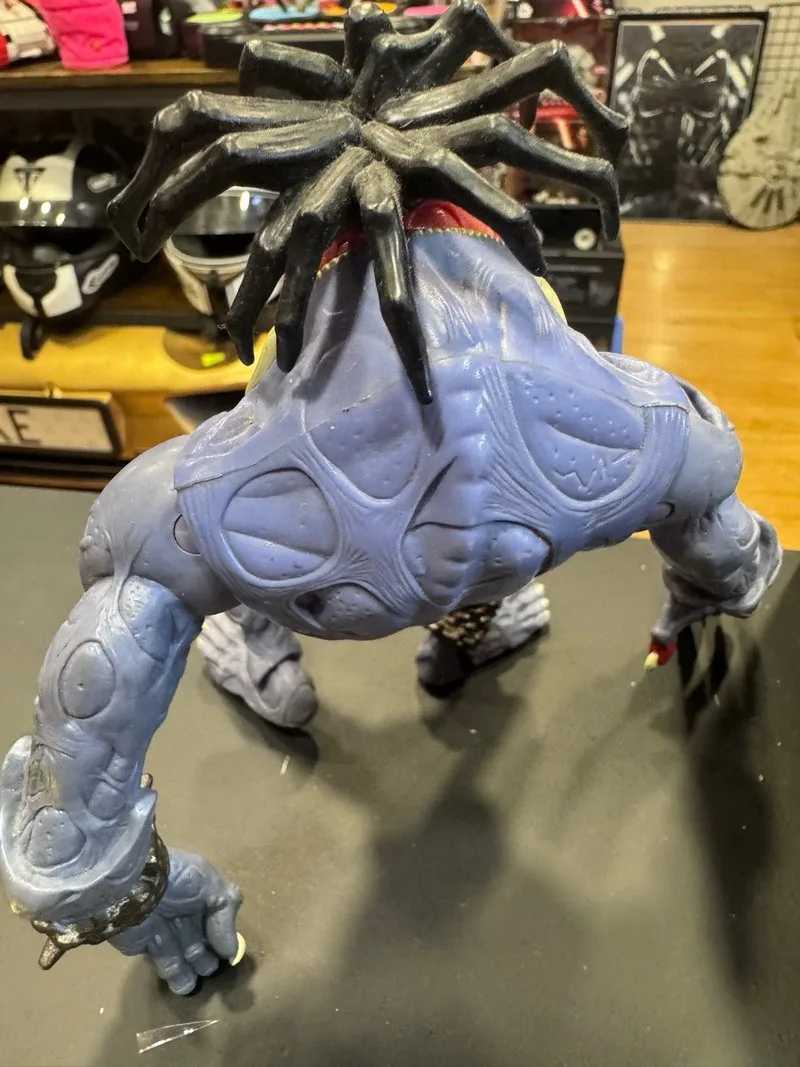 Insaniac Small Soldiers Figura de Acción