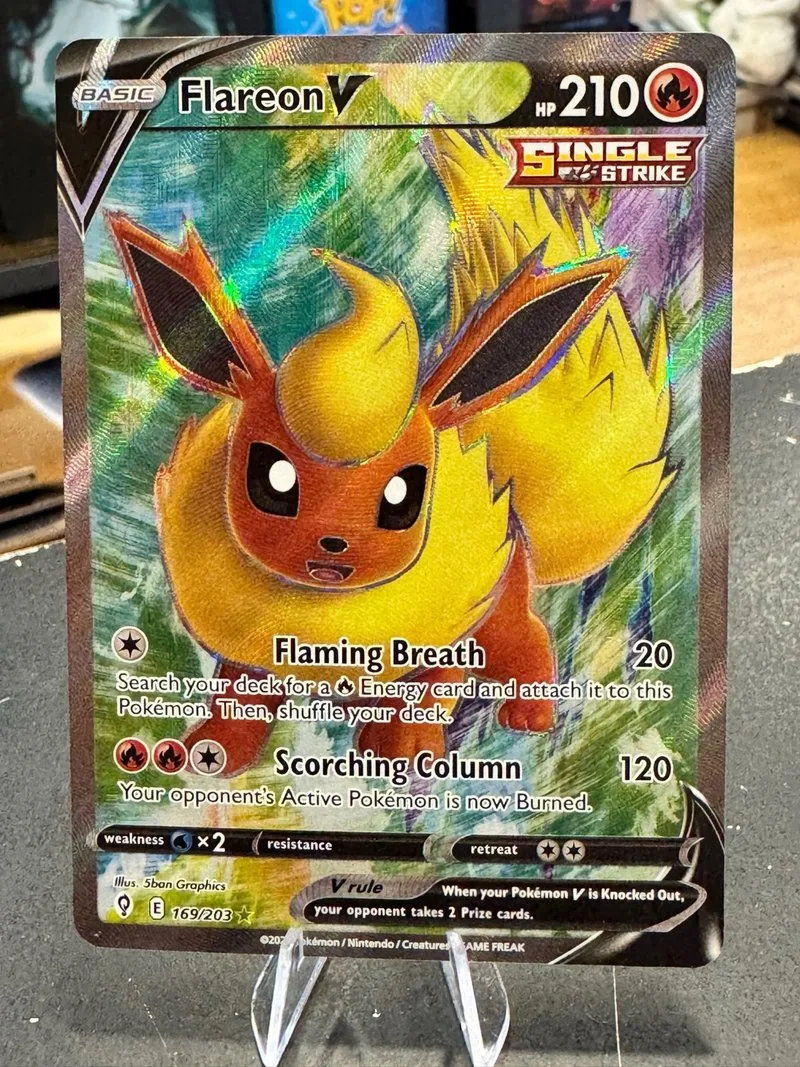 Flareon V 169/203 Pokémon TCG Carta Inglesa