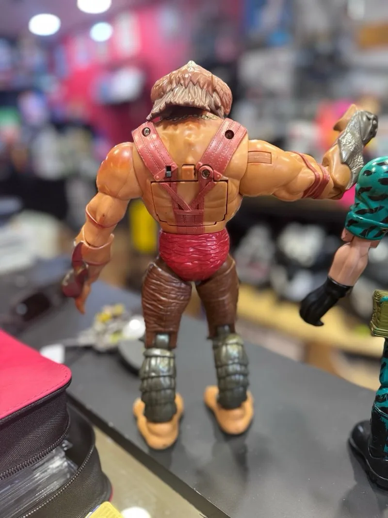 Chip Hazard y Archer Pequeños Guerreros