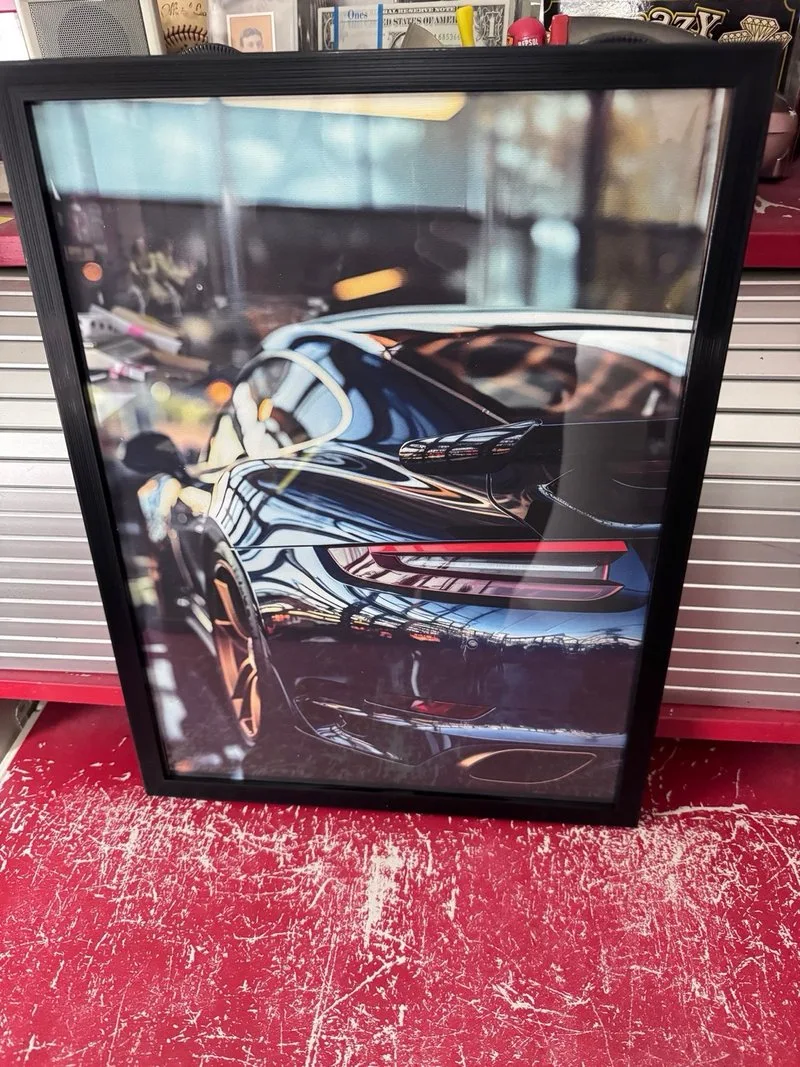 Porsche On Street Foto poster de 30x40 en marco