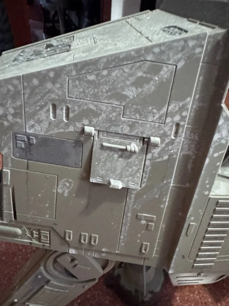 AT-AT Legacy 2010 Hasbro Funcionando