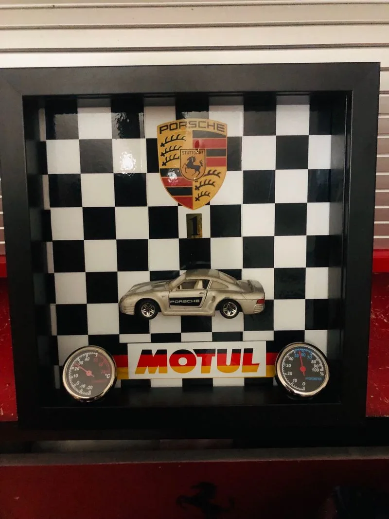 Cuadro creatividad Porsche 956 termometro