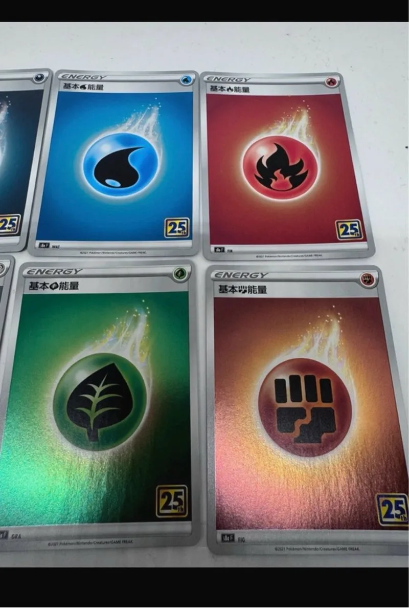 8 Cartas Energía Pokémon 25 Aniversario (Chino)