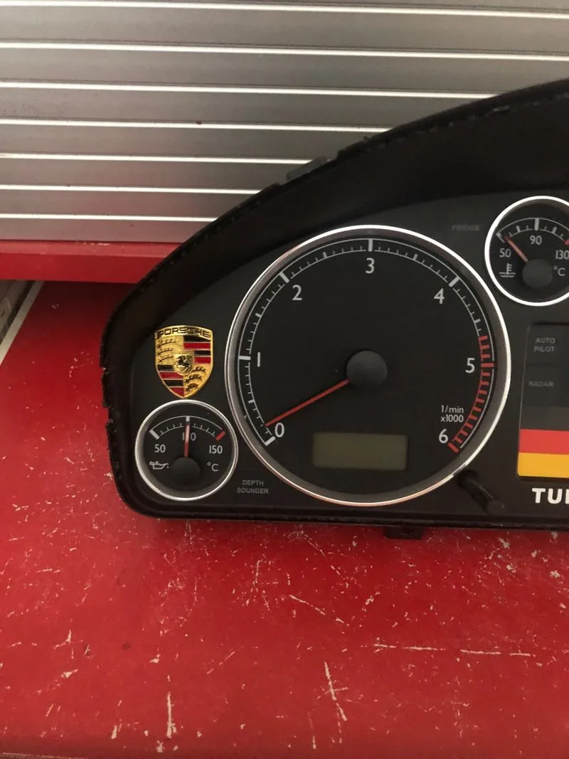 Panel velocímetro tematizado Porsche turbo