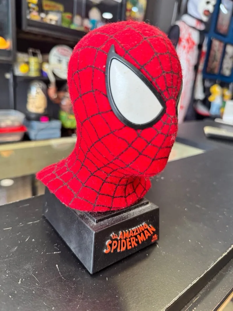 Busto Spiderman Terciopelo Master Replicas
