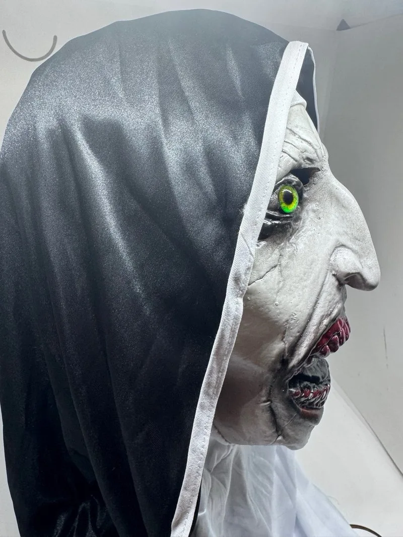 Máscara Latex Monja Terror Halloween