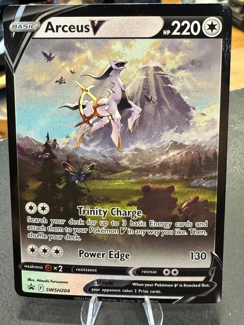 Arceus V SWSH204 Carta Pokémon Ingles