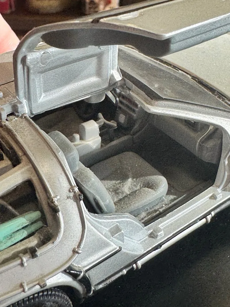 Coche Delorean Regreso al Futuro Welly 1:24