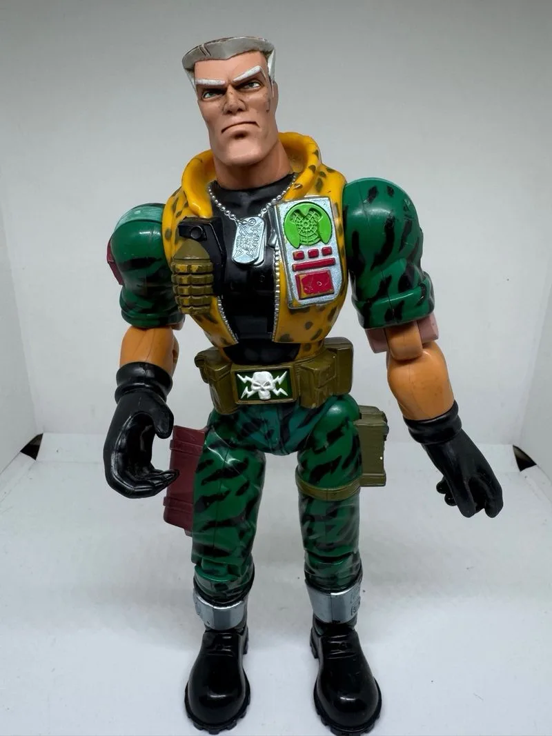 Chip Hazard Pequeños Guerreros Small Soldiers