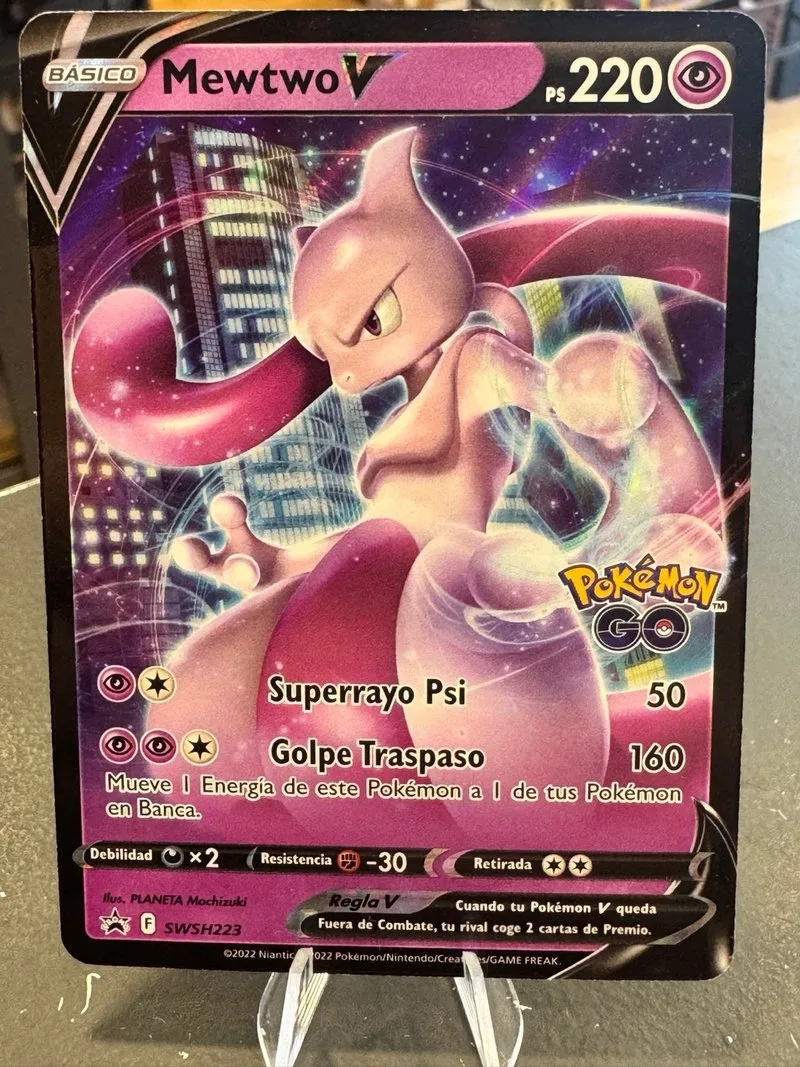 Mewtwo V SWSH223 Pokémon GO Promo