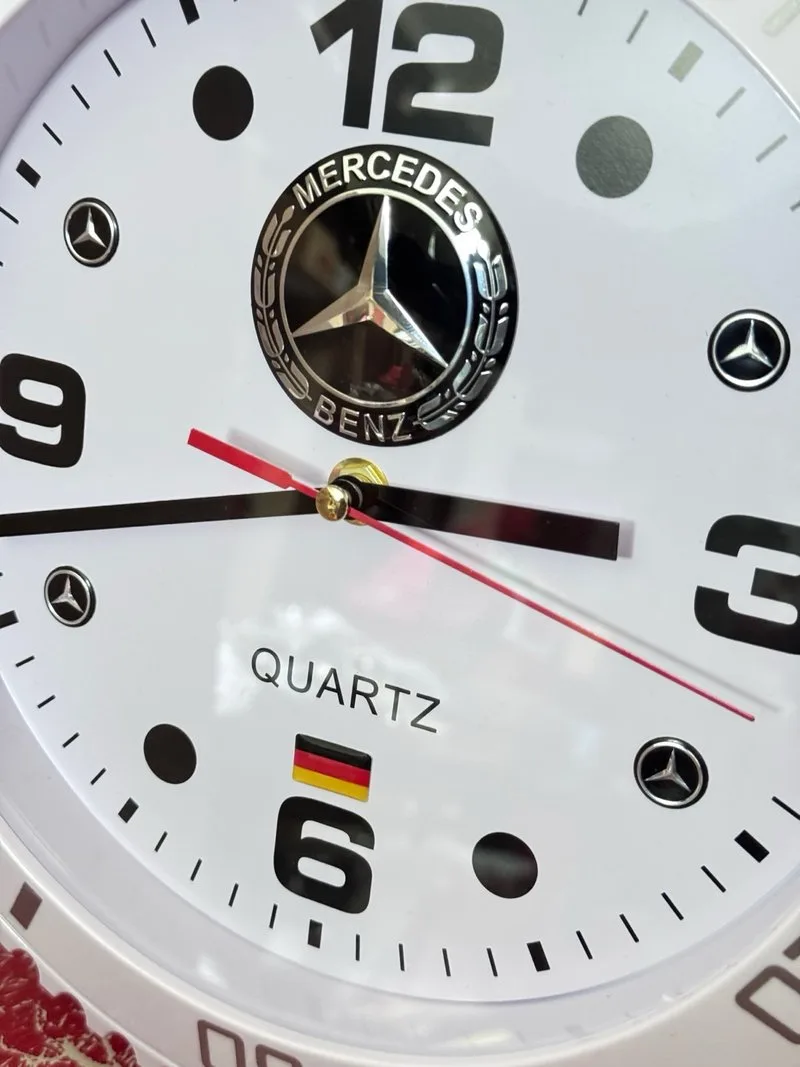 Reloj de pared tematizado Mercedes