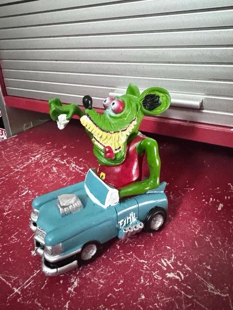 Figura de resina Rat Fink Ed roth Hot rod