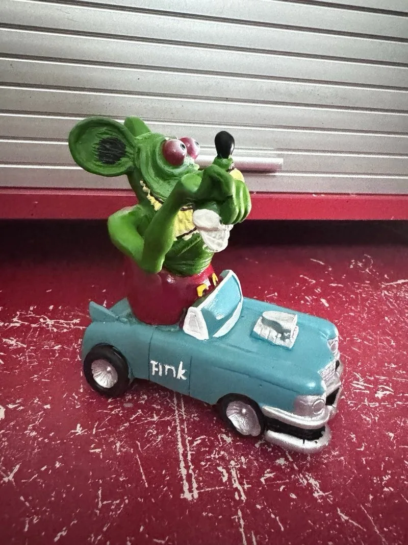 Figura de resina Rat Fink Ed roth Hot rod
