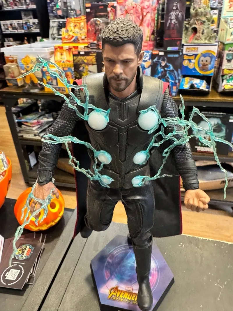 Figura Hot Toys Thor Infinity War 1/6