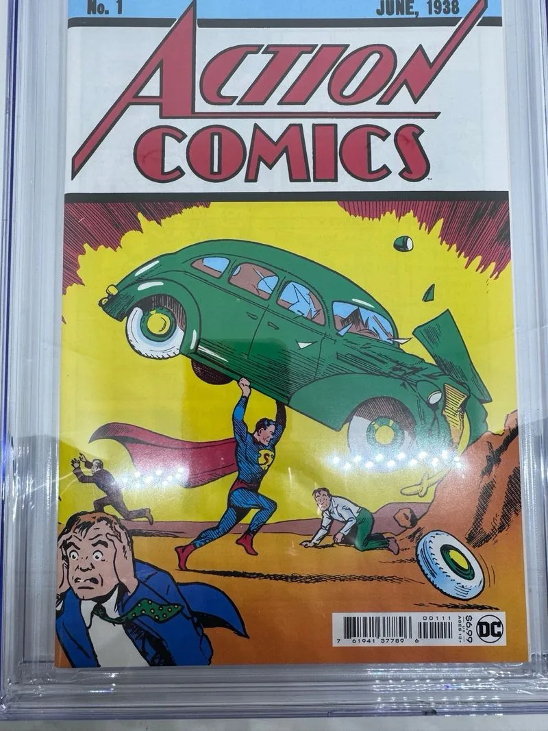 Action Comic #1 CGC Facsimile Edition grado 9.8