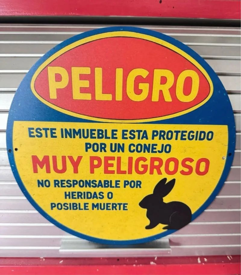 Cartel Peligro Conejo Muy Peligroso Metal