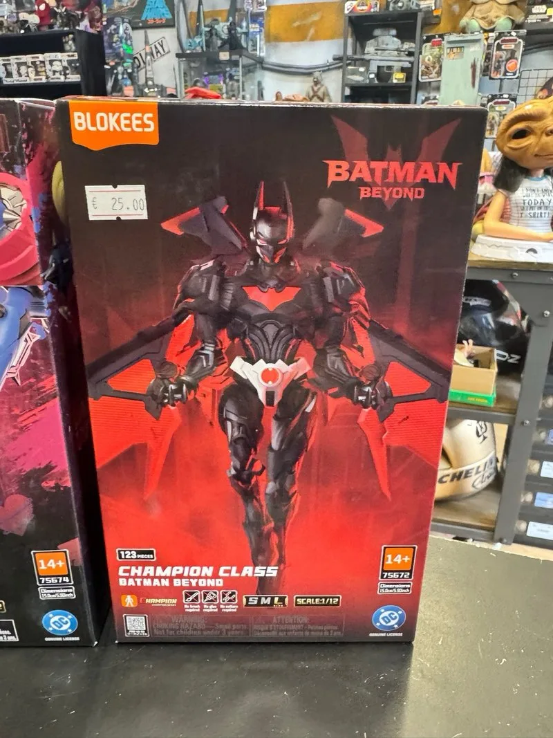 Blokees Harley Quinn y Batman Beyond DC