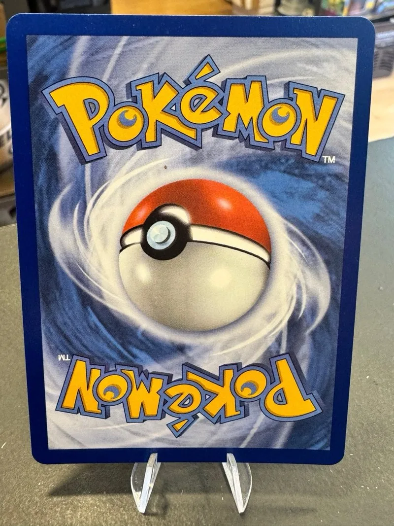 Goldeen 087/084 Pokémon TCG Español