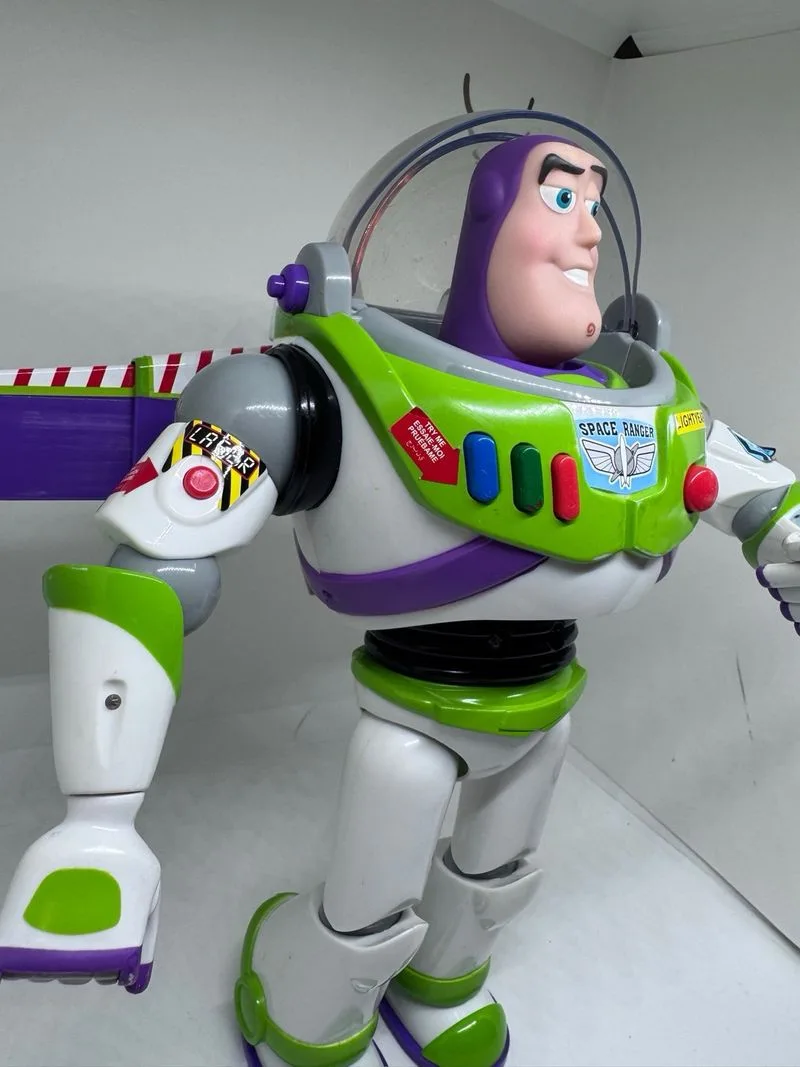 Buzz Lightyear Disney Pixar Alta Gama