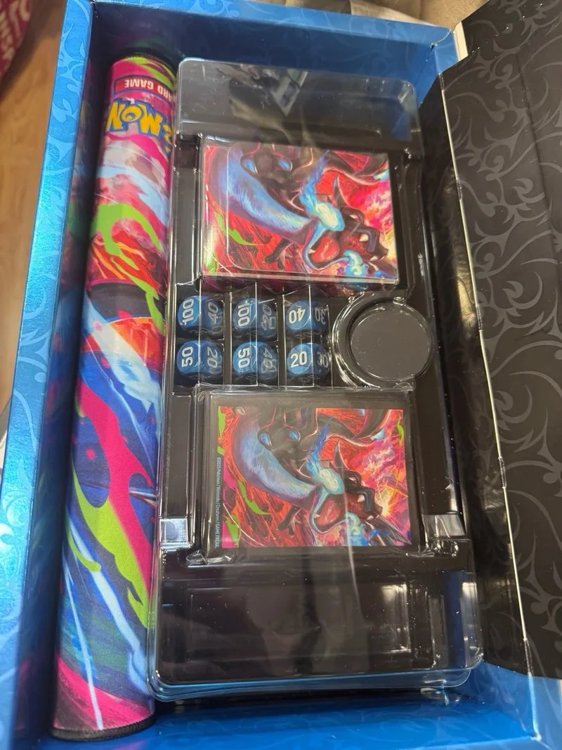 Caja Vacía Pokémon Mega Charizard EX