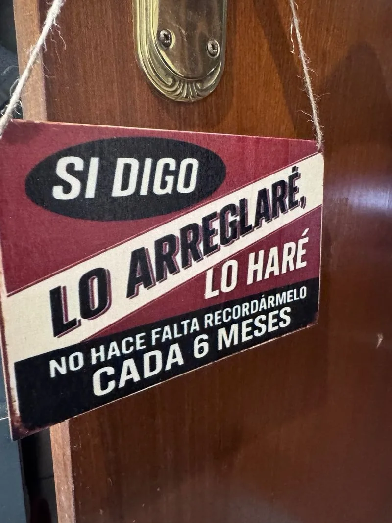 Cartel de madera humor masculino hogar