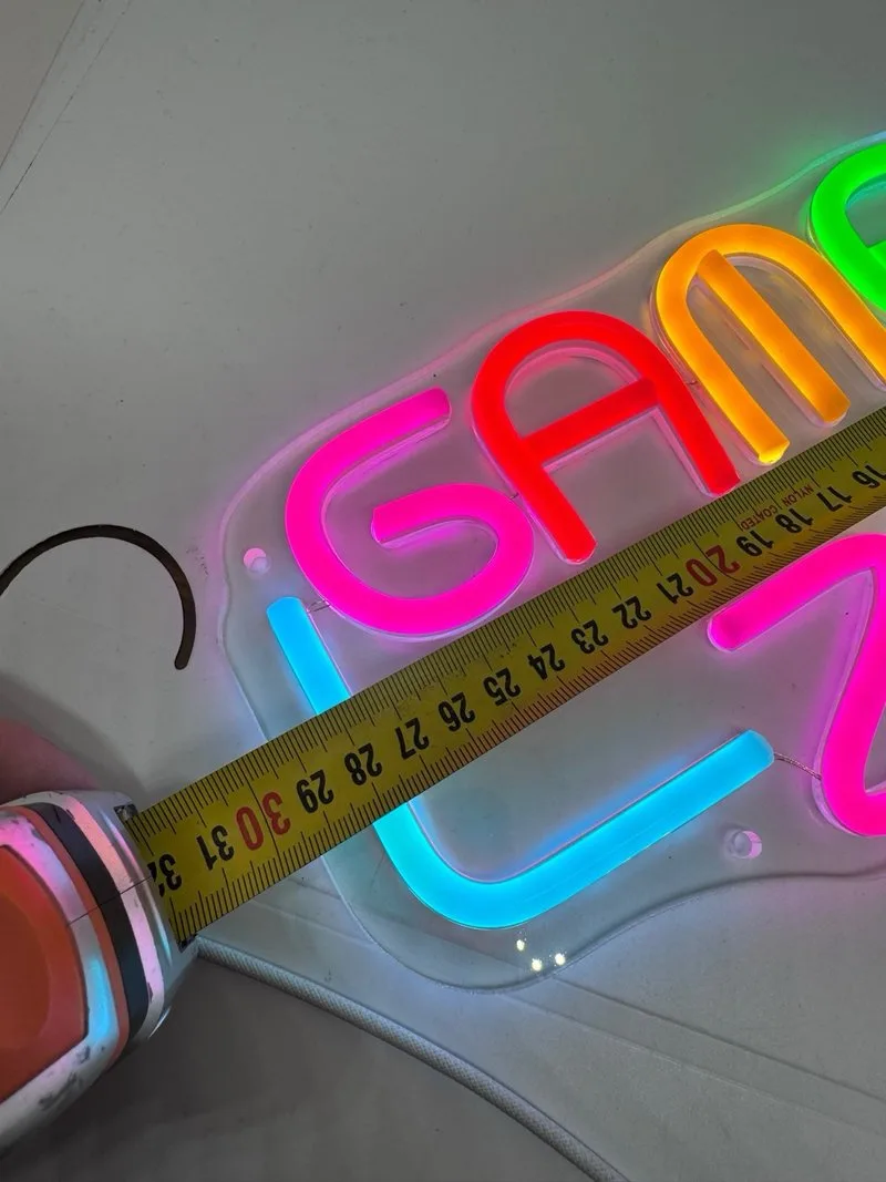 Letrero LED Neón Game Zone Multicolor