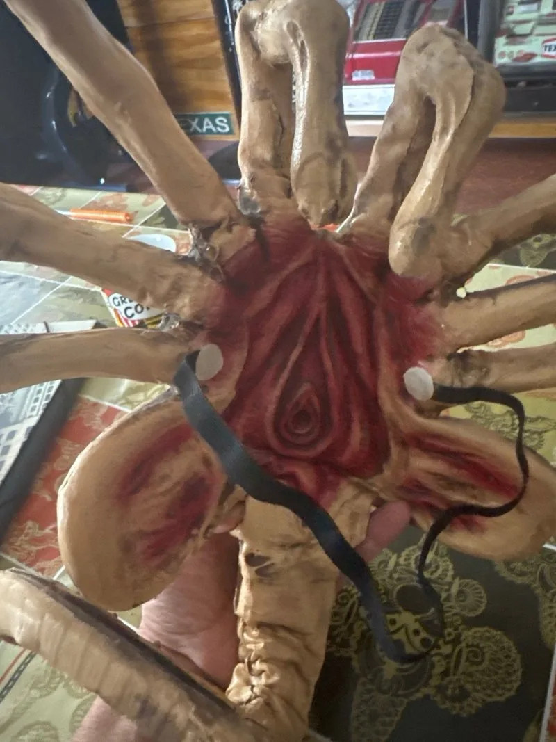 Facehugger Alien Abrazacaras Escala 1:1