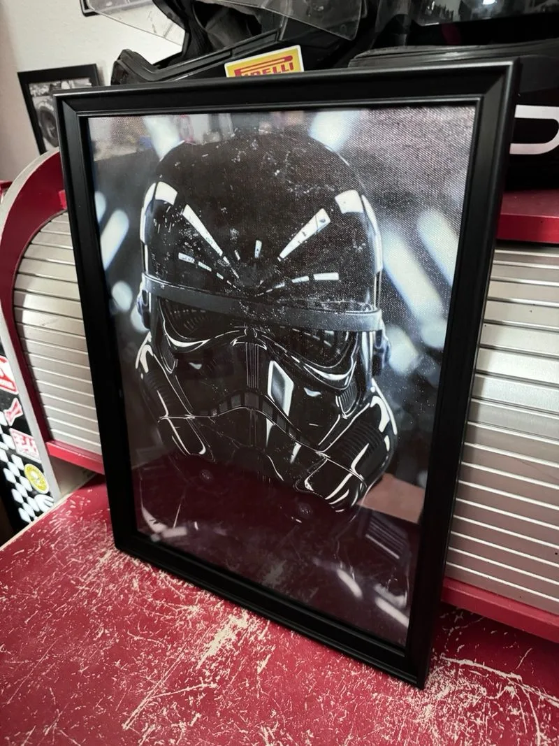 Star Wars Shadowtrooper enmarcado 30x40